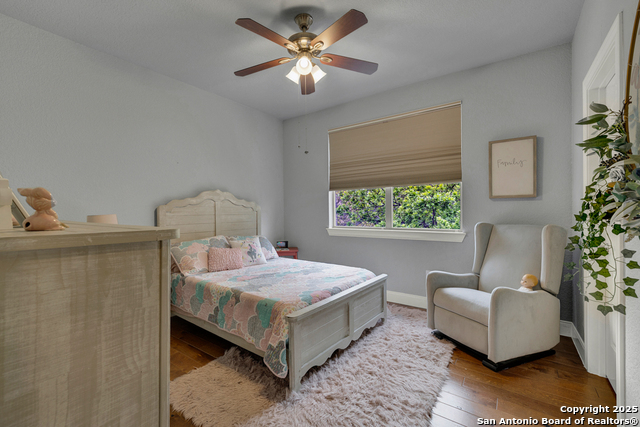 Image 26 of 39 For 10319 Oak Forest