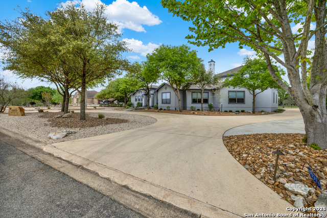 Image 5 of 39 For 10319 Oak Forest
