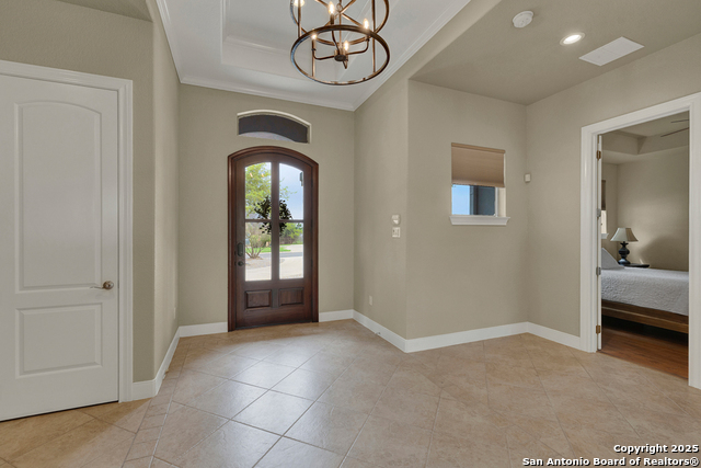 Image 6 of 39 For 10319 Oak Forest