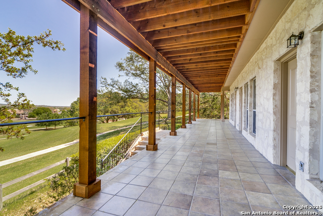 Image 25 of 30 For 100 W Tapatio Dr