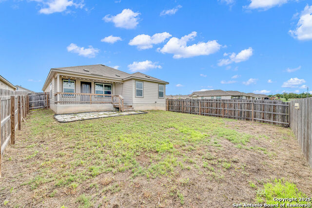 Image 23 of 36 For 31681 Untrodden