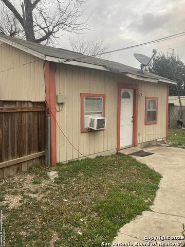 Details for 1915 Pasadena St, San Antonio, TX 78201