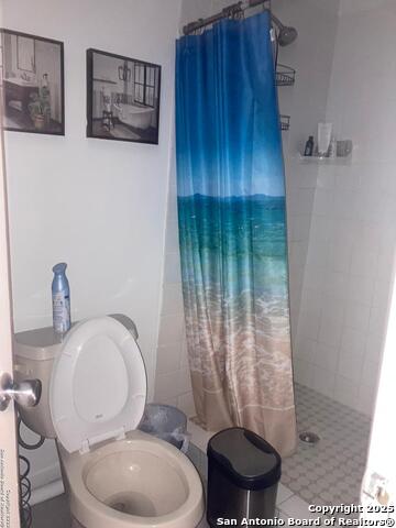 Image 8 of 37 For 1915 Pasadena St