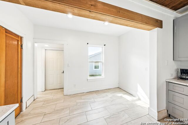 Image 13 of 47 For 104 Persons St