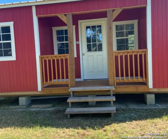 Details for 104 Meerscheidt St S 3, Dilley, TX 78017
