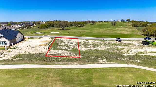 Listing photo id 13 for 1020 Albatross