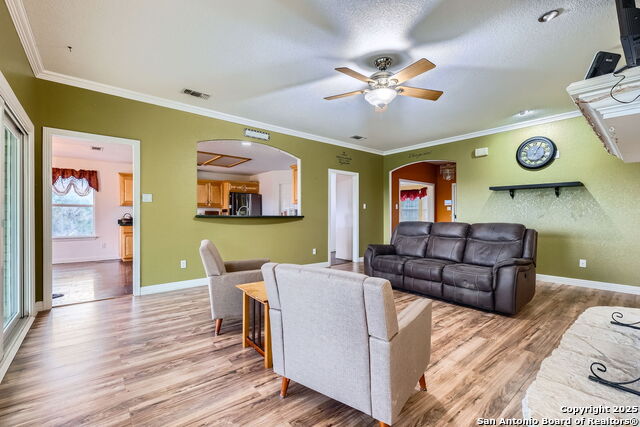 Image 9 of 39 For 6125 Wegner Rd