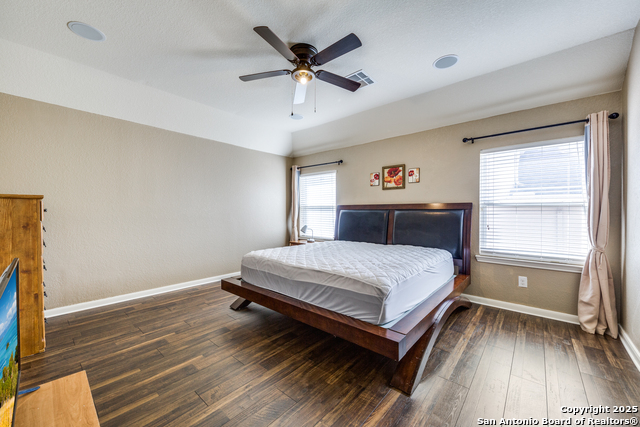 Image 29 of 36 For 3018 Hanfro Way