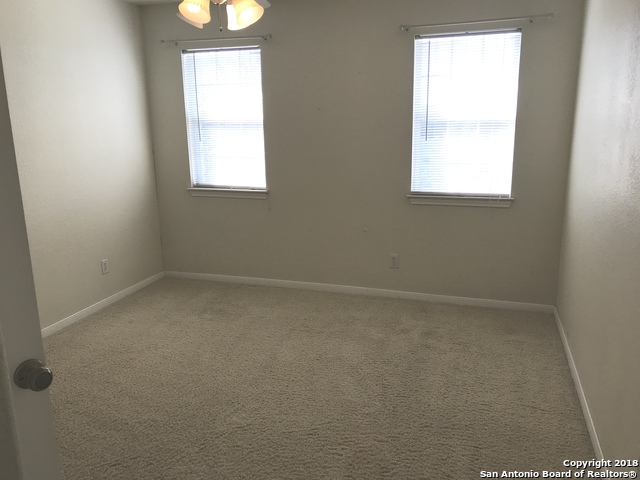 Image 19 of 47 For 3011 River Way