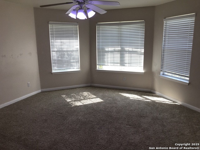 Image 33 of 47 For 3011 River Way