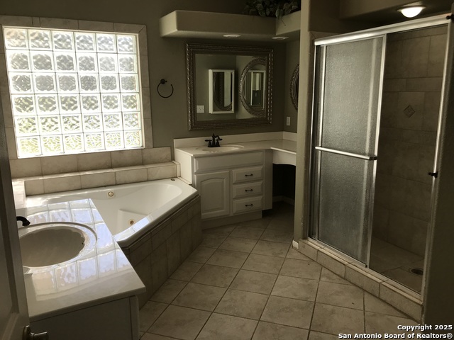 Image 37 of 47 For 3011 River Way