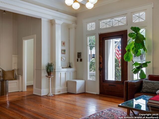 Image 9 of 38 For 115 Magnolia E