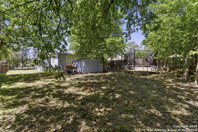 Image 22 of 29 For 411 Ellis  