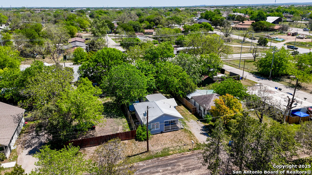 Image 24 of 29 For 411 Ellis  