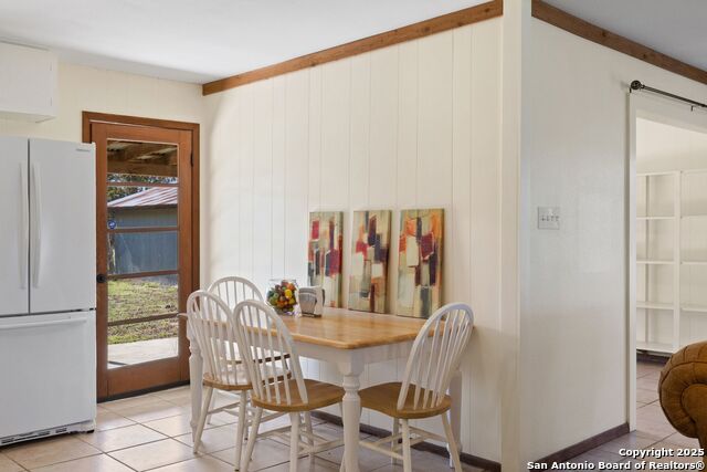 Image 10 of 28 For 1068 Ranch Road 165