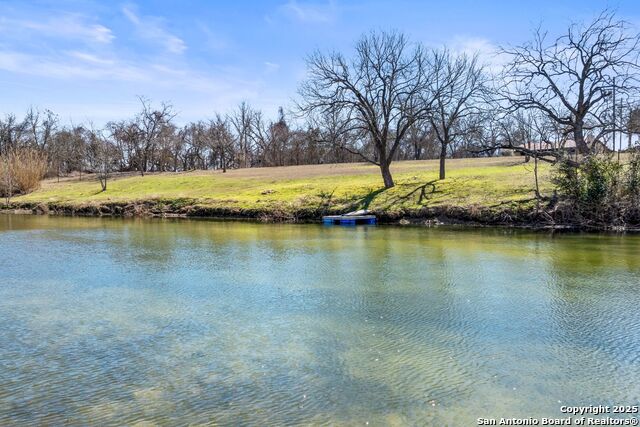 Image 14 of 28 For 1068 Ranch Road 165