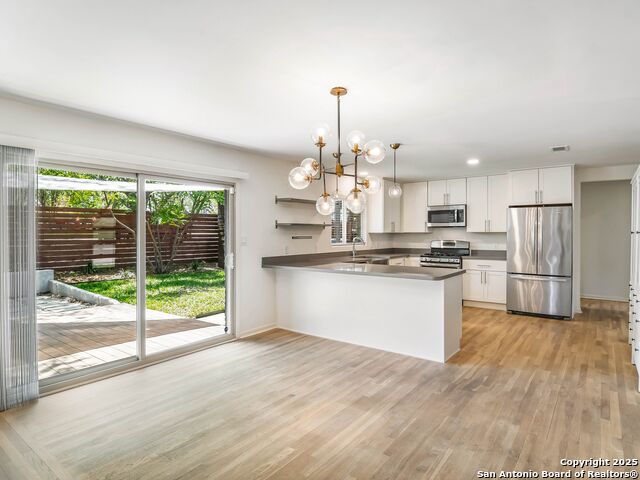 Image 7 of 37 For 602 Northridge Dr
