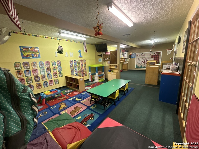 Listing photo id 35 for 2000 10th