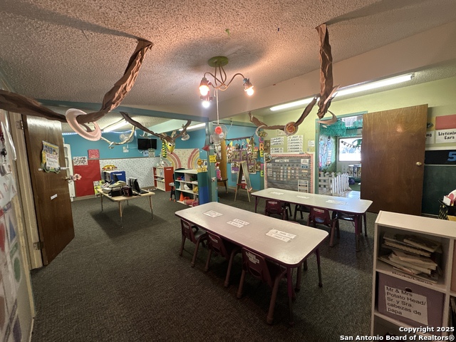 Listing photo id 48 for 2000 10th