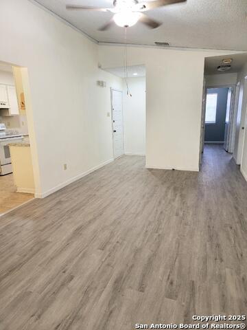 Image 2 of 10 For 4150 Winesap Dr.