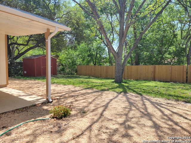 Image 9 of 10 For 4150 Winesap Dr.