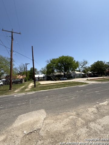 Listing photo id 3 for 505 Cooper