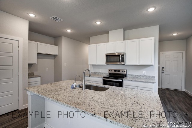Image 9 of 23 For 4011 Spirit Star Drive