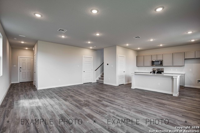 Image 8 of 18 For 10702 Fairchild Way