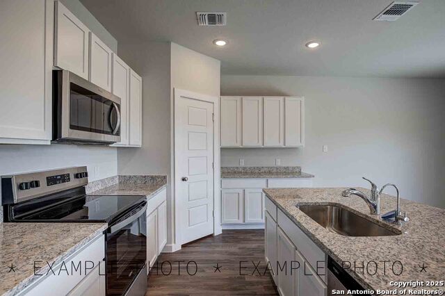 Image 16 of 24 For 10638 Fairchild Way