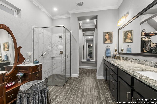 Listing photo id 26 for 22815 Grande Vista