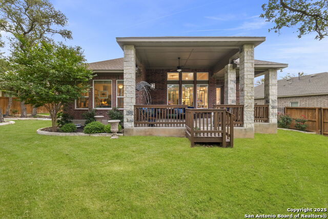 Listing photo id 35 for 22815 Grande Vista