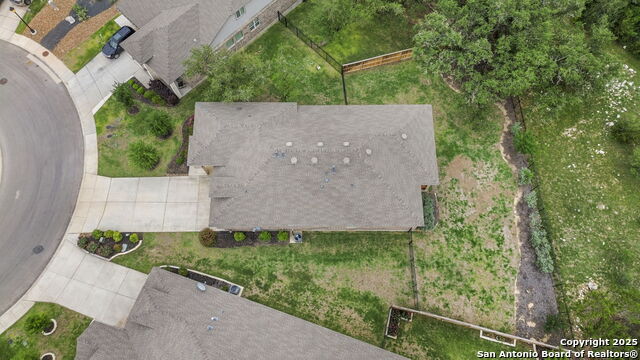 Listing photo id 41 for 22815 Grande Vista