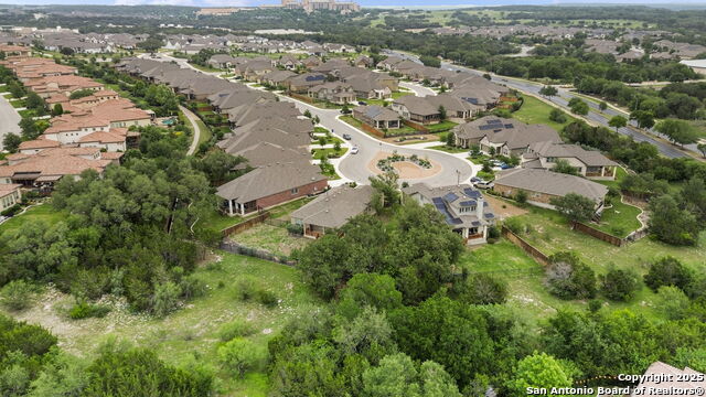 Listing photo id 42 for 22815 Grande Vista