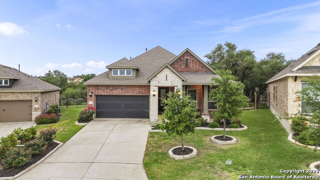 Listing photo id 5 for 22815 Grande Vista