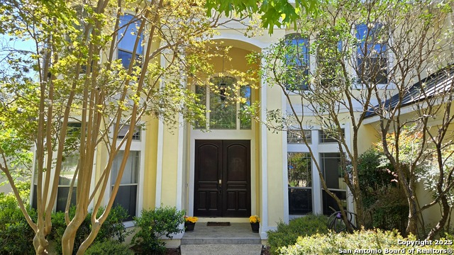 Listing photo id 0 for 37 Stratton