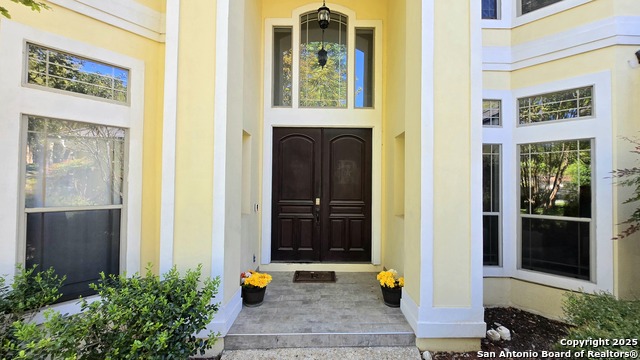 Listing photo id 1 for 37 Stratton