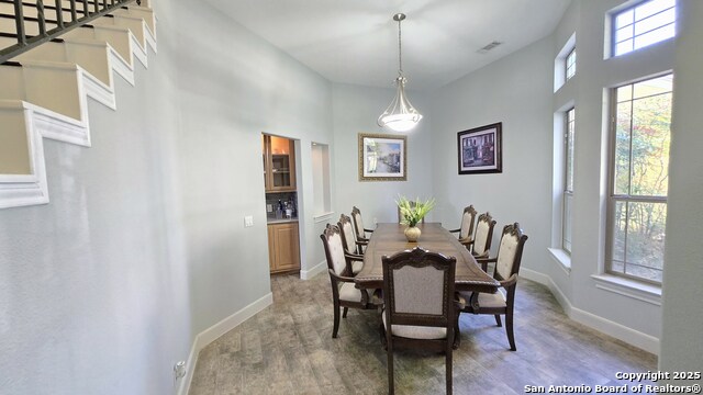 Listing photo id 7 for 37 Stratton