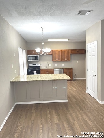Image 4 of 9 For 2521 Houston E #1