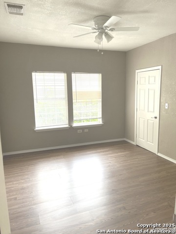 Image 6 of 9 For 2521 Houston E #1