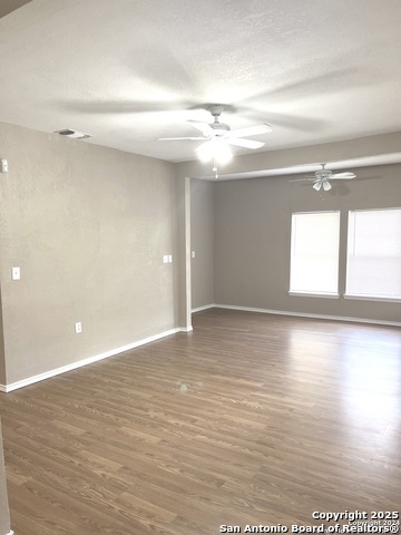 Image 7 of 9 For 2521 Houston E #1