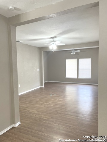 Image 8 of 9 For 2521 Houston E #1