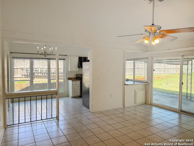 Image 12 of 33 For 7401 Oak Marsh