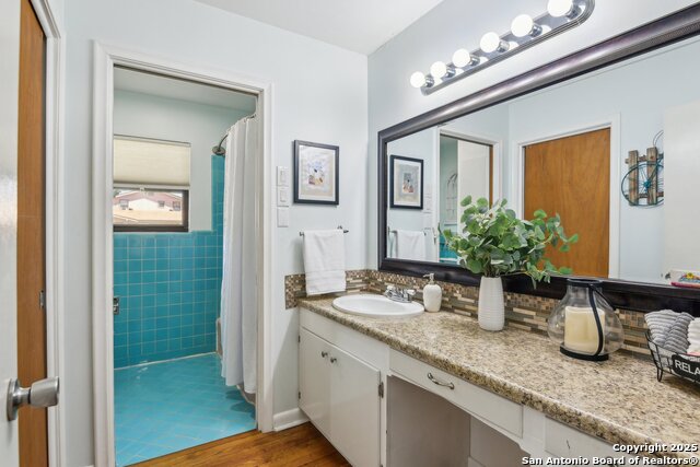 Listing photo id 19 for 270 Goodhue Ave