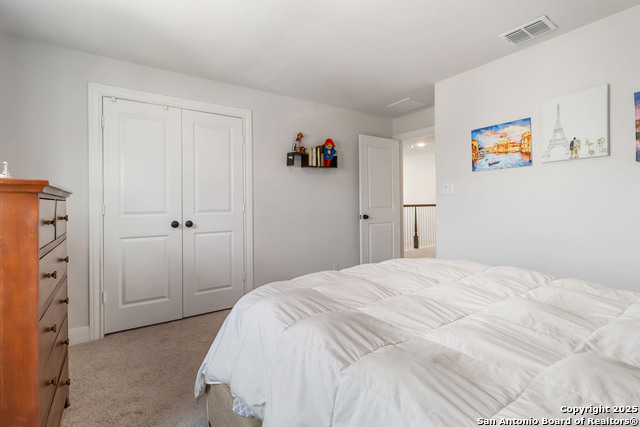 Image 33 of 44 For 9422 Van Horn