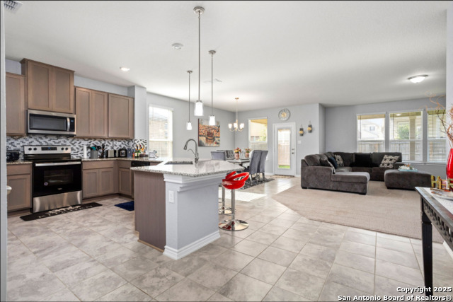 Image 4 of 14 For 5311 Espinoso Way