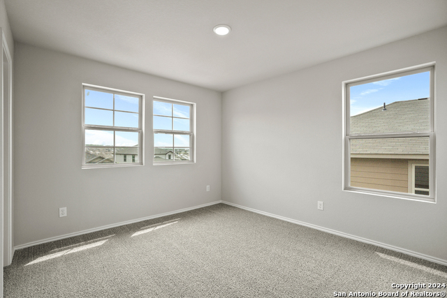 Image 15 of 49 For 13730 Pinkston