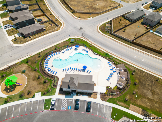 Image 42 of 49 For 13730 Pinkston