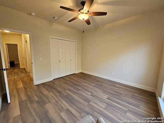 Listing photo id 36 for 607 San Dizier