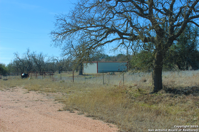 Image 21 of 25 For 1844 Reeh Rd