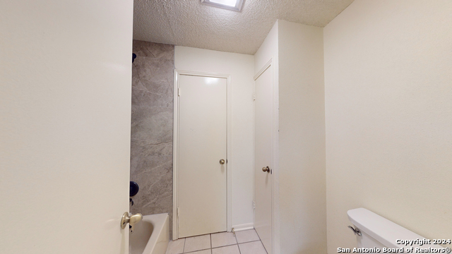 Image 12 of 30 For 7738 Chambers Rd  907
